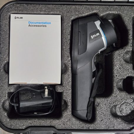 FLIR E40 Infrared Thermal Imaging Camera FLIR E40 Infrared Thermal Imaging Camera